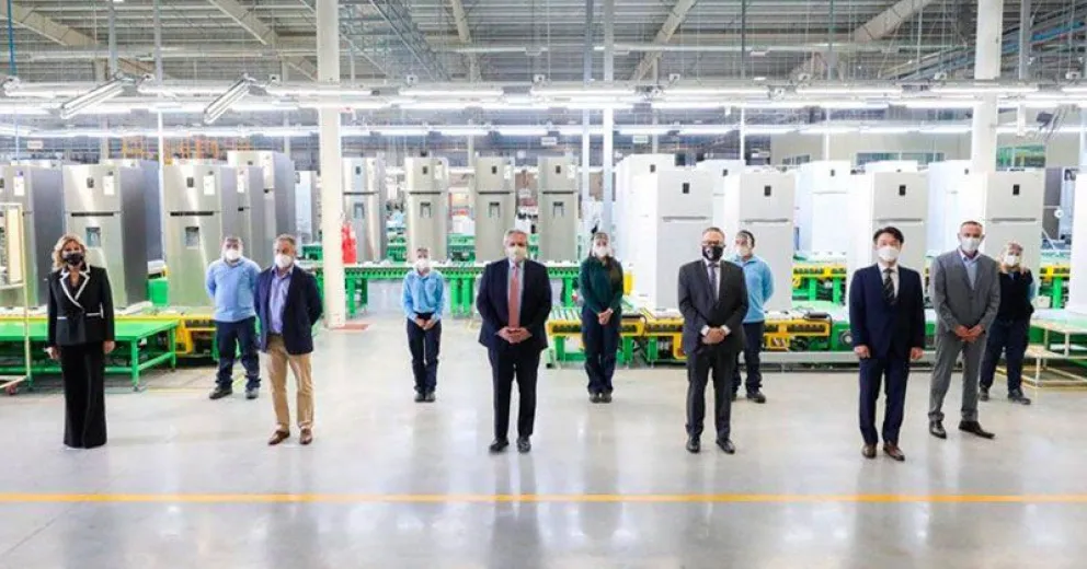 Lanzan línea de créditos destinados a la compra de electrodomésticos de producción nacional