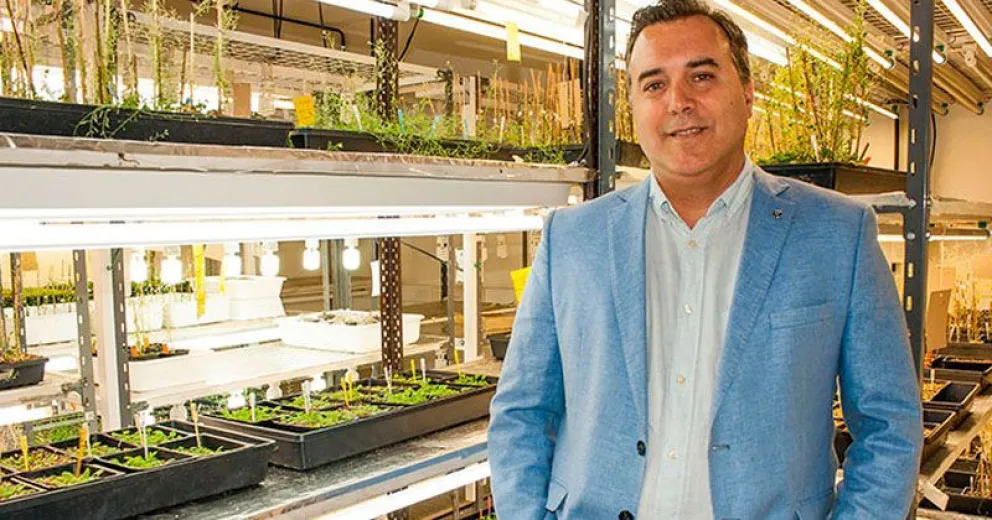 Distinción internacional para biólogo vegetal argentino