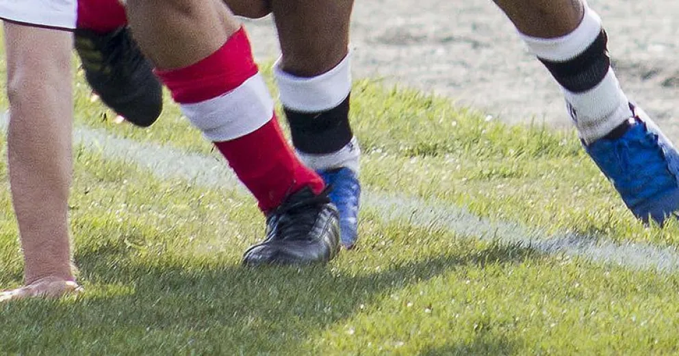 Un “planchazo” le rompió la rodilla: deberán indemnizarlo