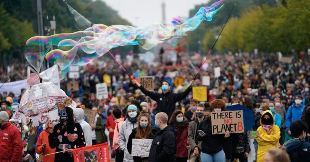 En distintos puntos del mundo se manifestaron contra el cambio climático
