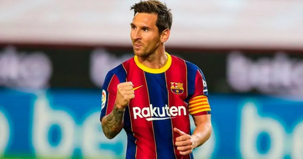 Lionel Messi metió un gol en el debut de Koeman