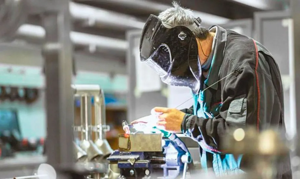 ¿Qué porcentaje del sueldo cubrirá el ATP6 y qué rubros incluye?