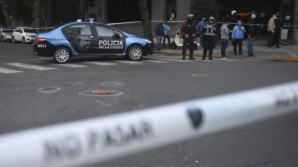 Tragedia en Palermo: También murió el hombre que mató de una pùñalada al policía federal
