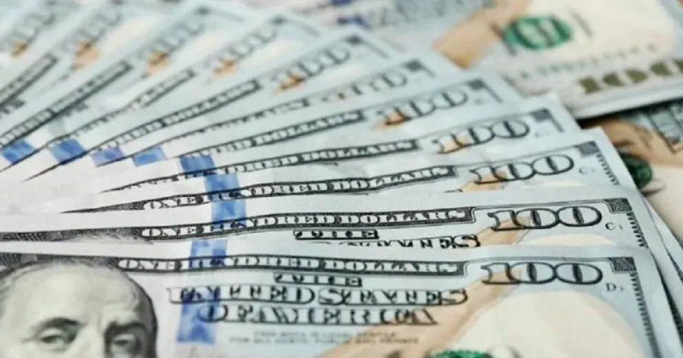 Empleados que recibieron ATP no podrán comprar dólar ahorro