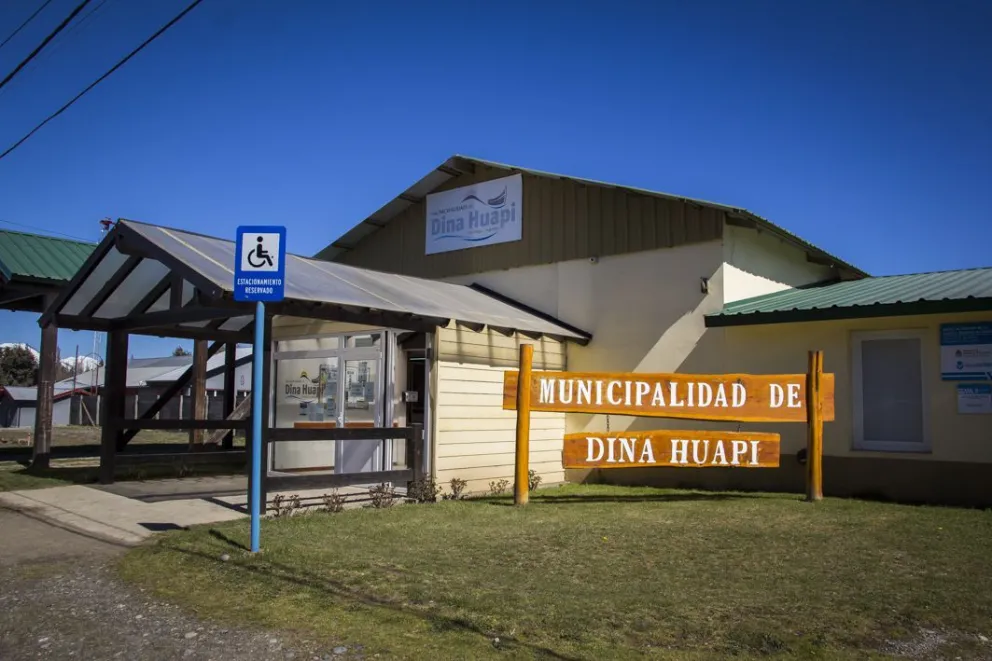 Dina Migani, duda de las "soluciones" que les ofrecen a los vecinos de Dina Huapi