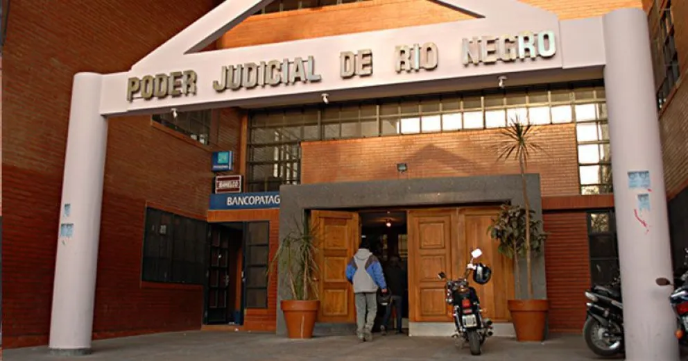 Una barilochense recurrió a la justicia porque su obra social se negó a cubrirle un tratamiento de fertilización asistida