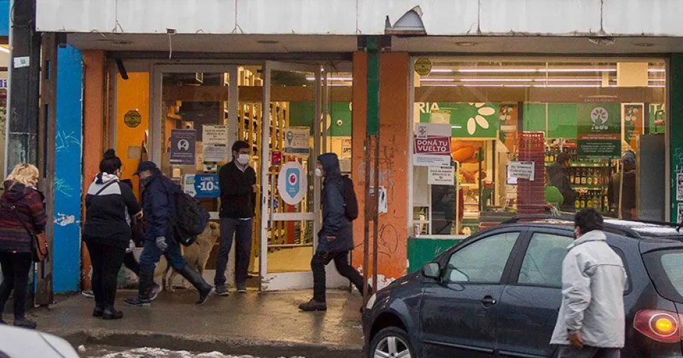 No se salvaron ni las latas de atún