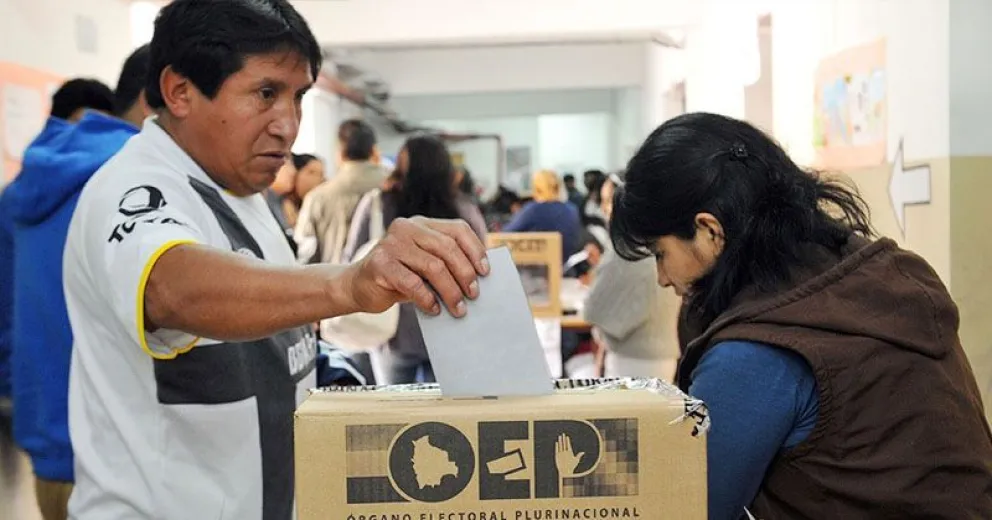 Establecen un protocolo sanitario para la votación de los bolivianos en la Argentina