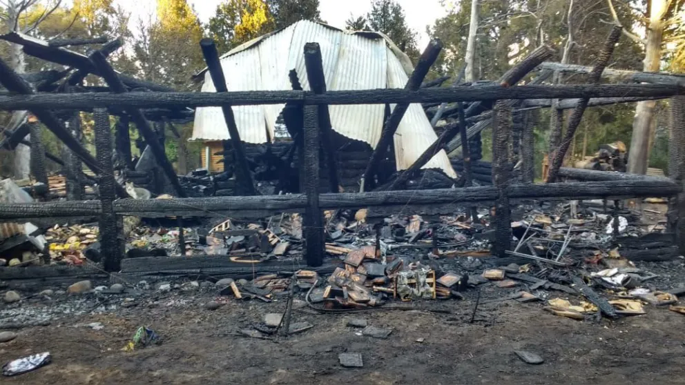 El artesano Gustavo Hernández apuesta al futuro, pero necesita ayuda