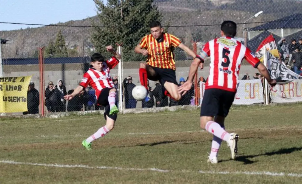 Habrá que guardar los botines y  evitar que la panza siga creciendo