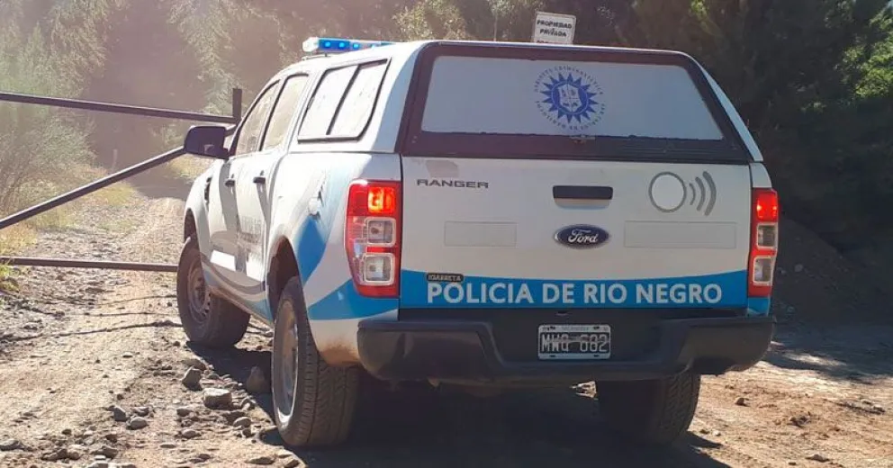 Repartía bebidas alcohólicas a domicilio, pero se cruzó con la policía