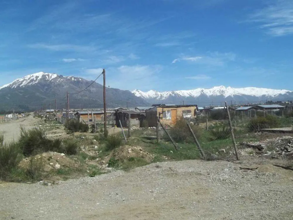 Investigan un homicidio en el barrio Nahuel Hue