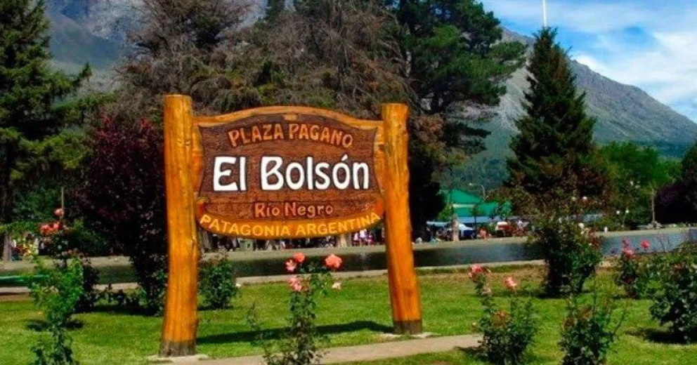 Se entregaron dos sospechosos de asesinar al hombre en El Bolsón