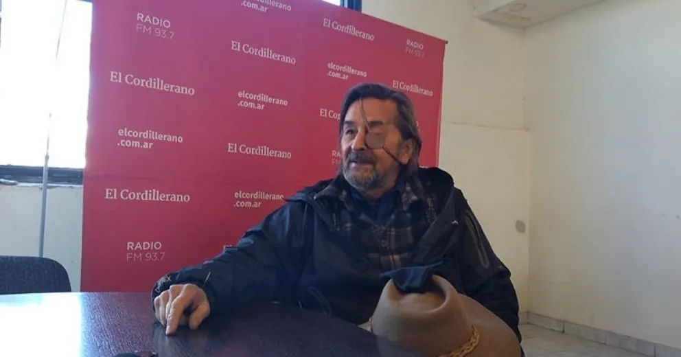 Alejandro Beletzky, el hombre que denunció el proyecto que terminó en el Abrazo al Limay
