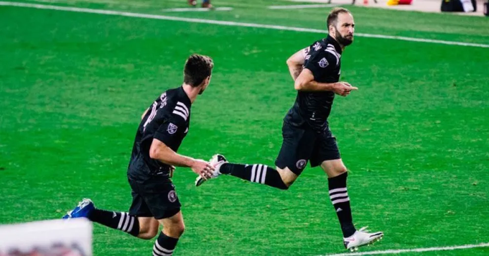 Gonzalo Higuaín metió su primer gol en la MLS