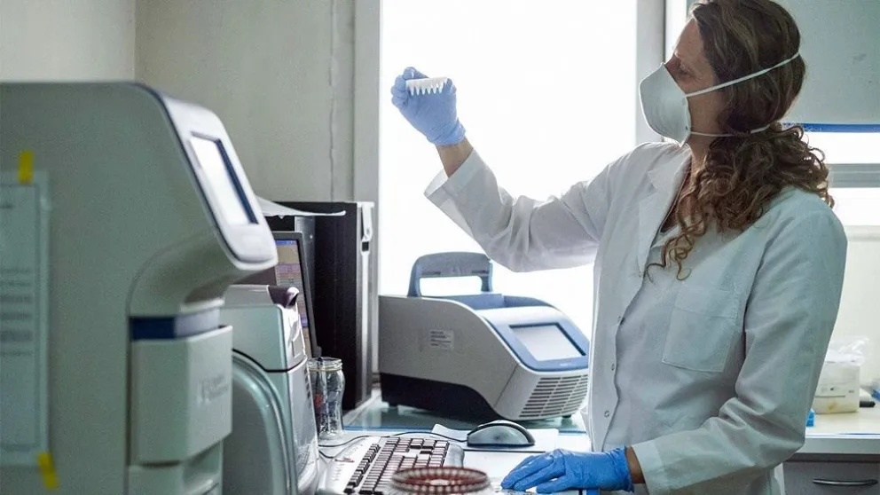 ANMAT aprobó una nueva versión del test rápido para la detección de Covid-19