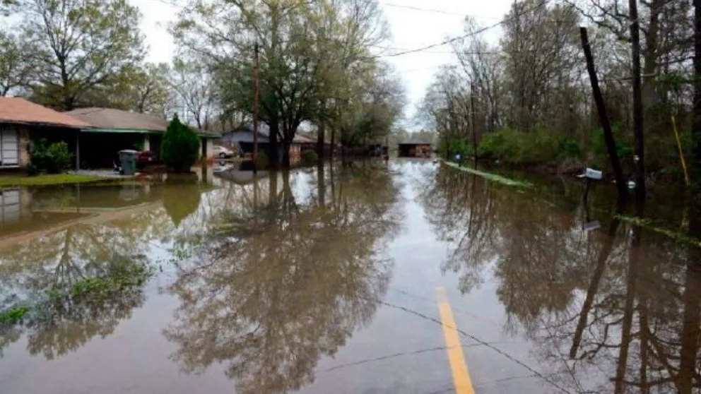 El huracán Delta pasó por México y se acerca a Estados Unidos