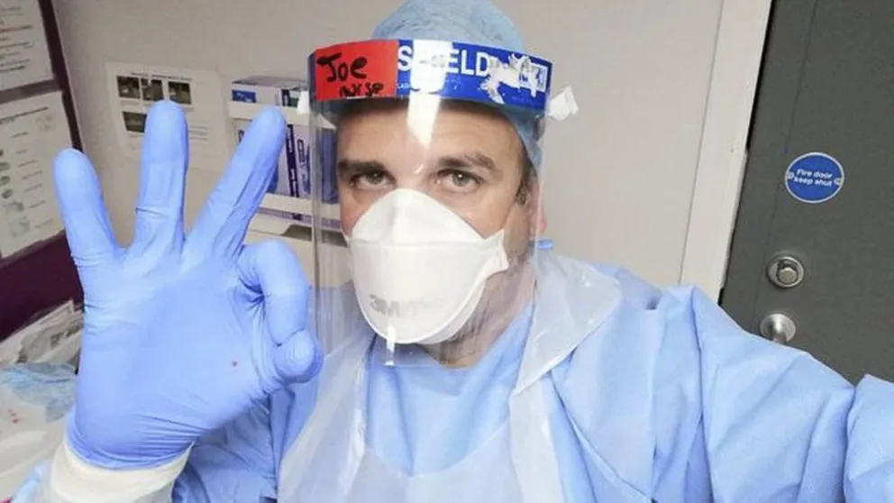 Un voluntario de la vacuna de Oxford se contagió de COVID-19