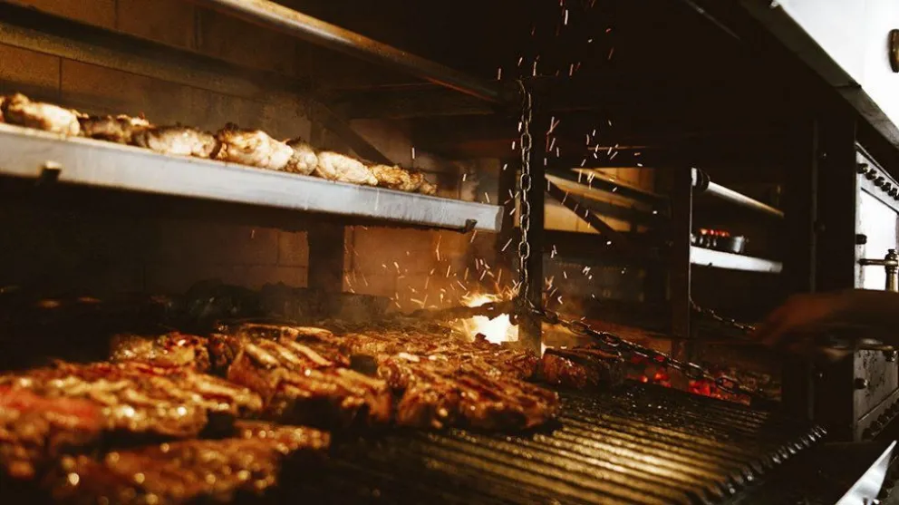 Día Nacional del Asado: Cómo hacer el fuego y elegir la carne