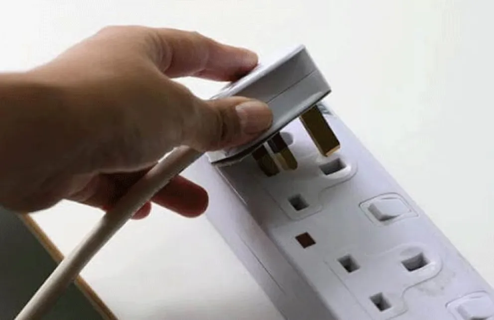 Según lo estipulado, el suministro de energía eléctrica se normaliza a las 15 horas