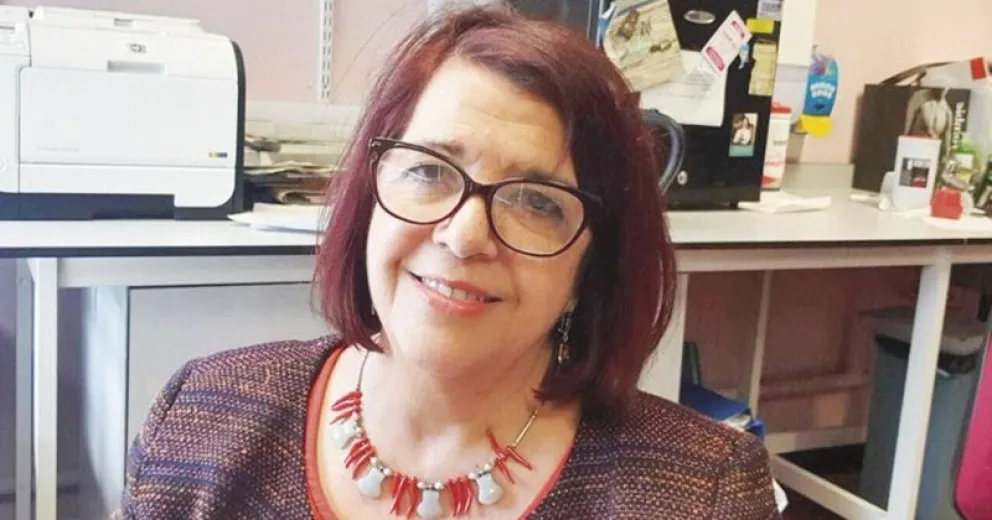 Distinguen a una médica argentina como "miembro de la Orden del Imperio"