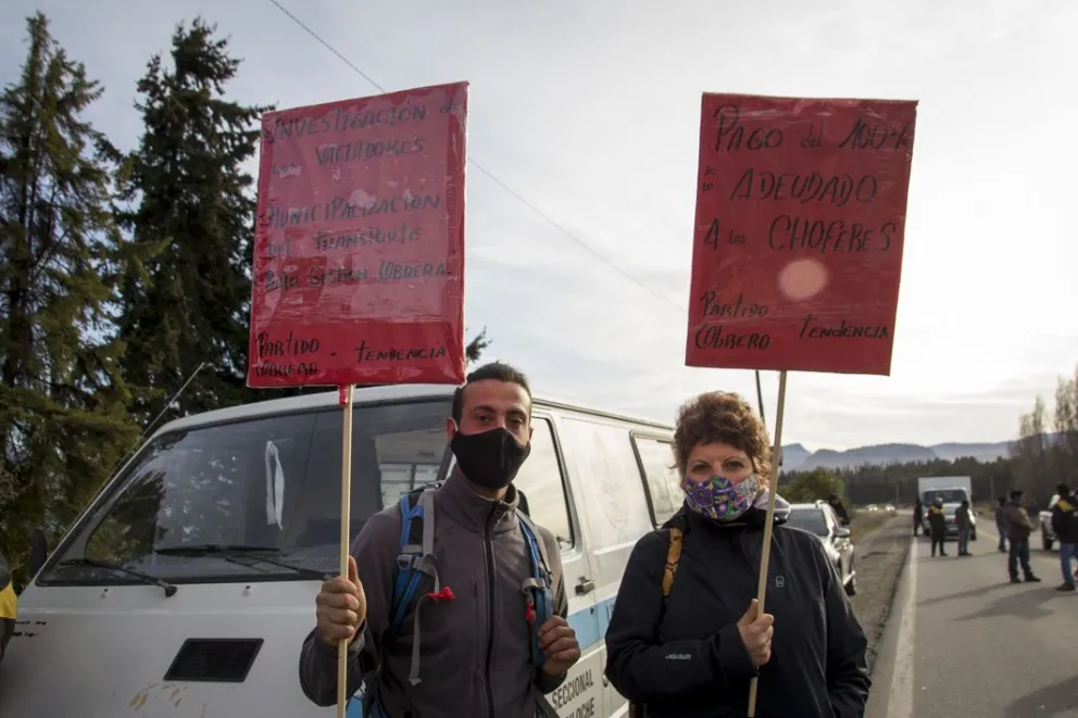 Choferes siguen "sin respuesta" y marcharán hasta el Centro Cívico