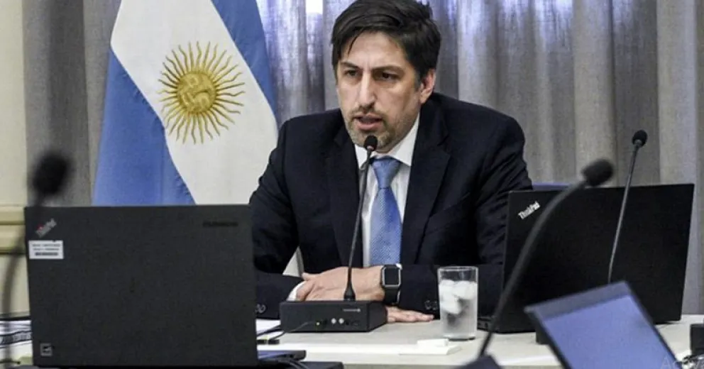 El ministro de Educación de la Nación, aislado por ser contacto estrecho de un infectado