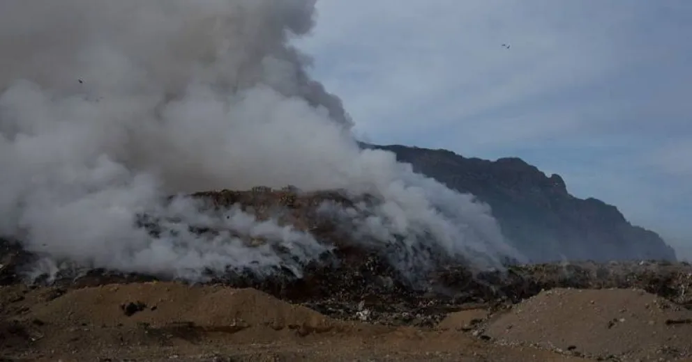 Concejales piden informes por incendio en el Vertedero