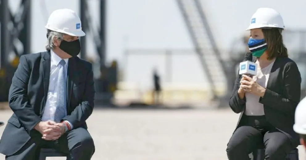 Arabela Carreras estuvo junto a Alberto Fernández en el lanzamiento del Plan Gas