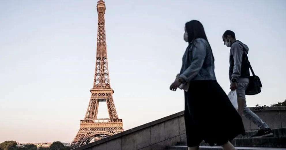 Hay 39 millones de contagiados y más de 1,1 millón de muertos en el mundo