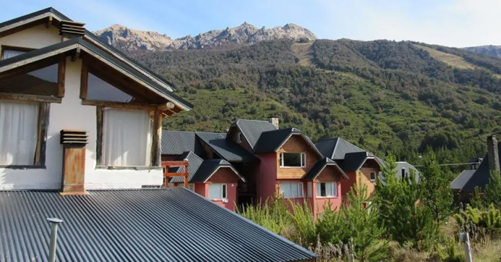 Habilitan el turismo de “segunda residencia”  en el sur neuquino: ¿y en Bariloche?