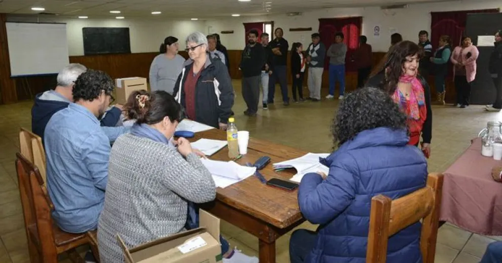 Desde la CEB convocan a renovar autoridades
