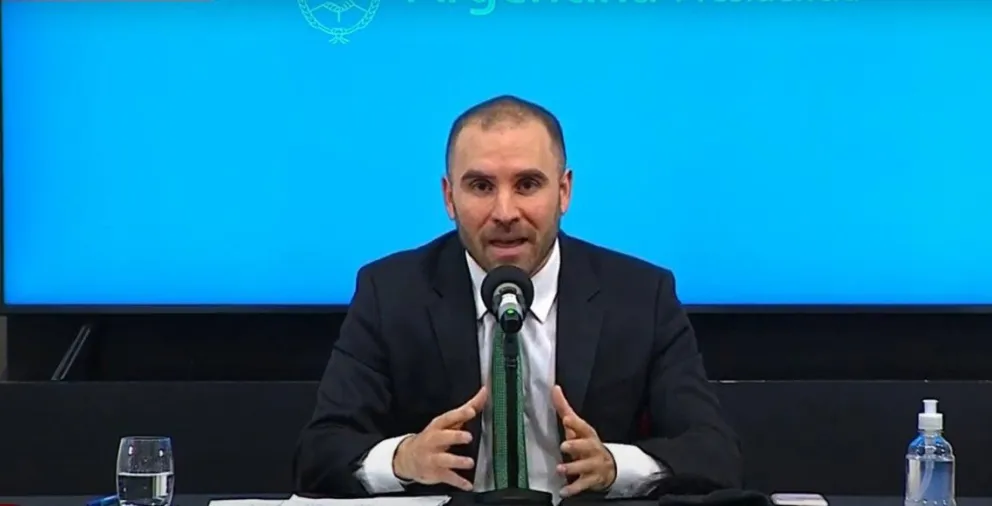 “No vamos a devaluar, pero continuará la depreciación del peso”
