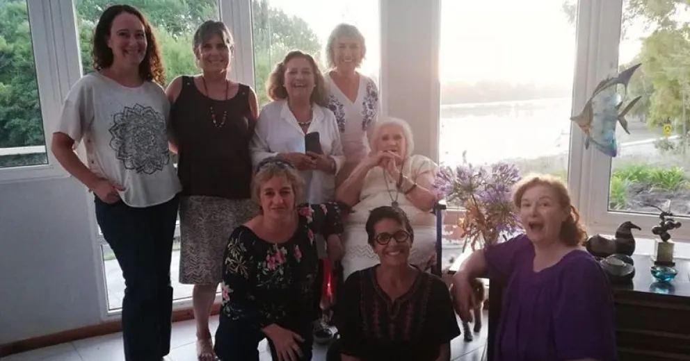 Salió “Transversal”, antología de mujeres poetas rionegrinas