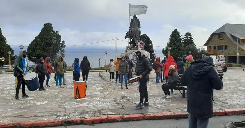 Manifestación en contra del desalojo de tierras tomadas