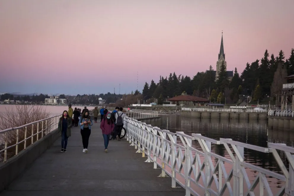 Bariloche, entre los destinos más elegidos por los argentinos que viajarán en avión