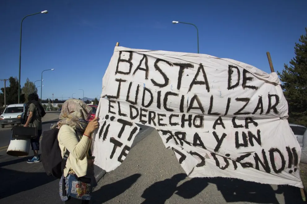 “Que asuman que no tienen un plan habitacional”