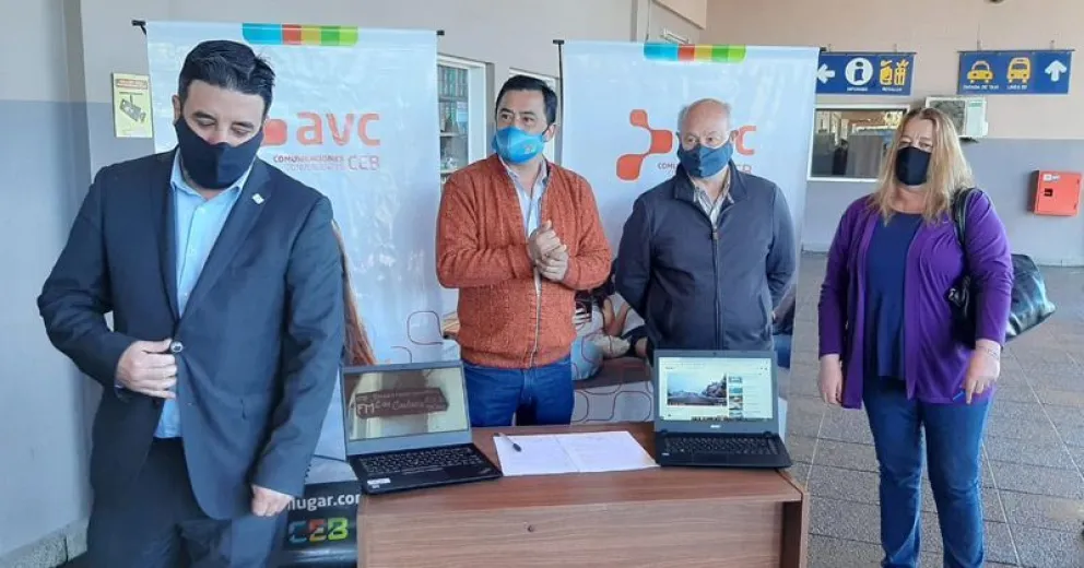 AVC y el Municipio inauguraron el wifi gratuito en la Terminal