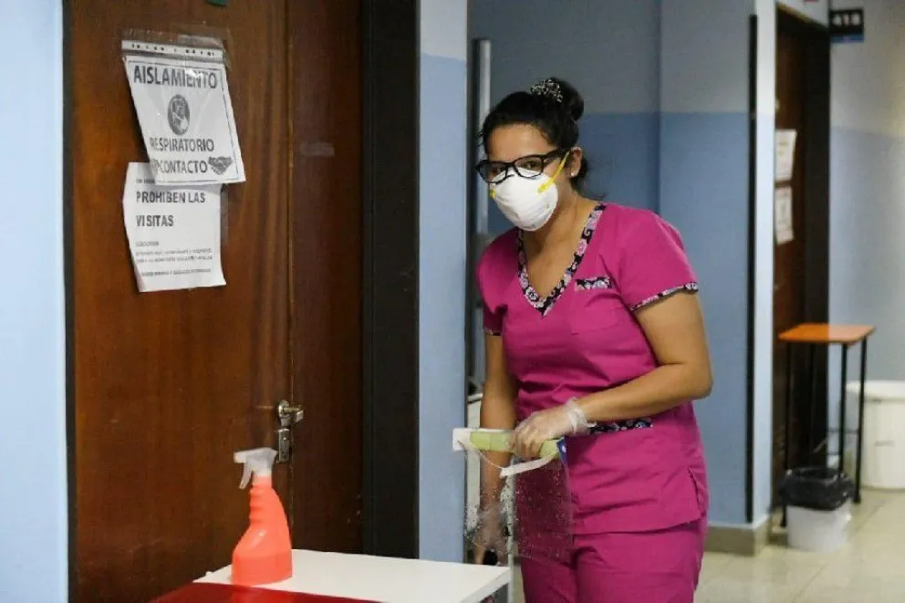 Desarrollan un sistema de medición de eficacia de los barbijos