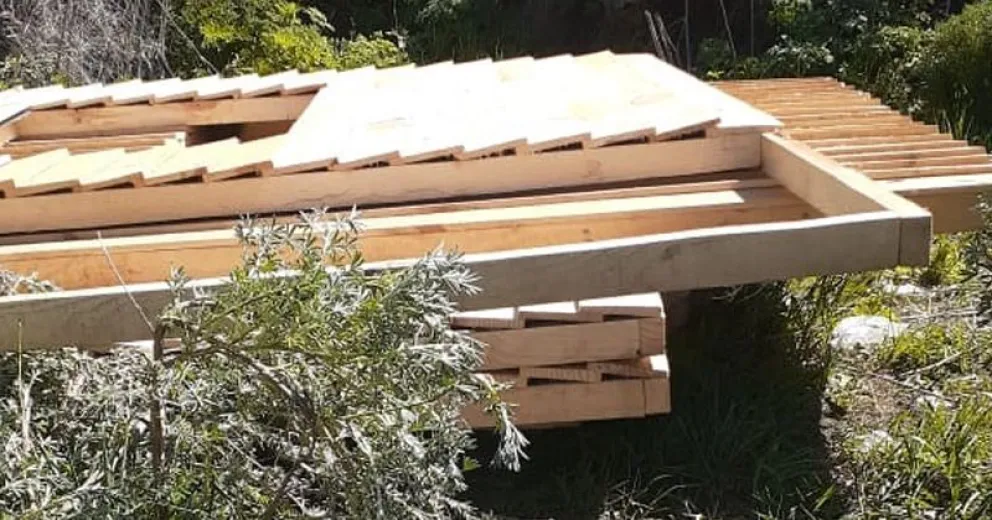 Intentaba usurpar un terreno en la barda del Ñireco y fue detenido