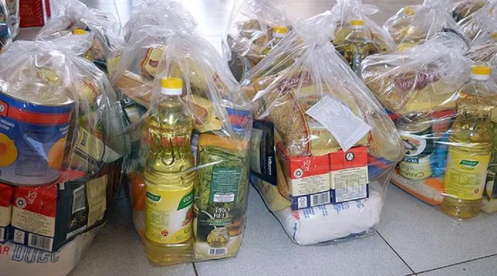 Violaron el aislamiento y debieron pagar con alimentos para familias vulnerables