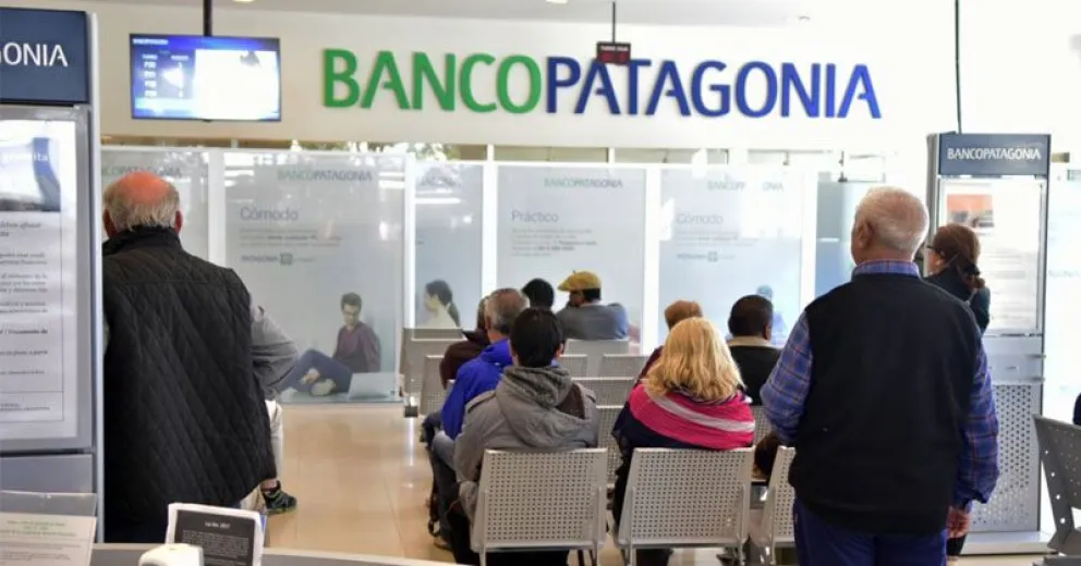 A sacar la plata antes: este viernes no abrirán los bancos