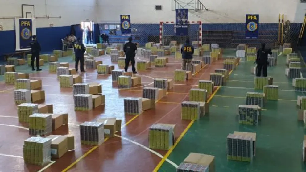 El cargamento ilegal de cigarrillos está valuado en 24 millones de pesos