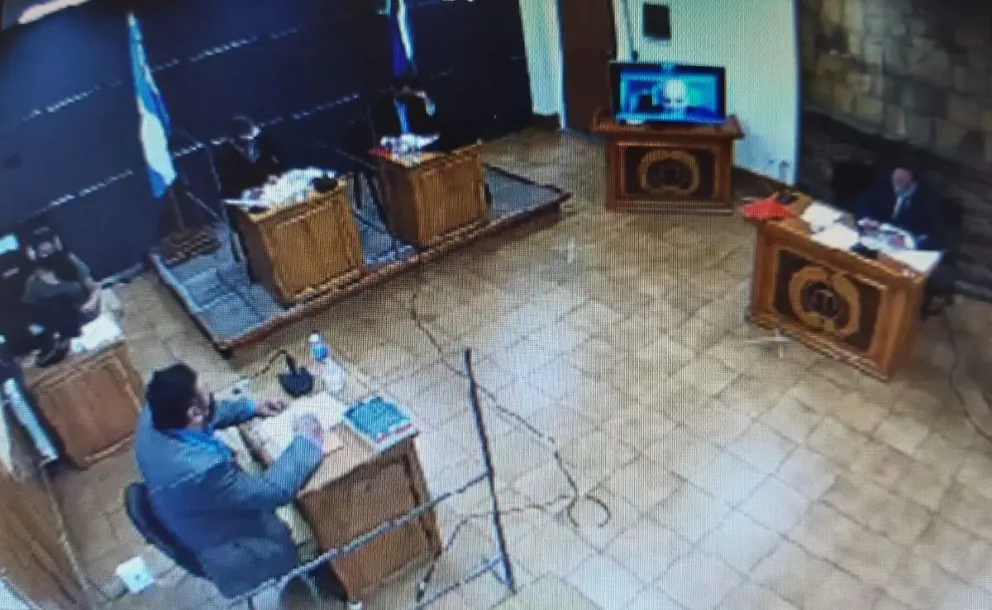 Seguirán suspendidos los juicios por jurados