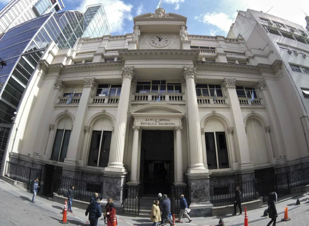 Desde enero los bancos podrán aumentar las comisiones a sus clientes