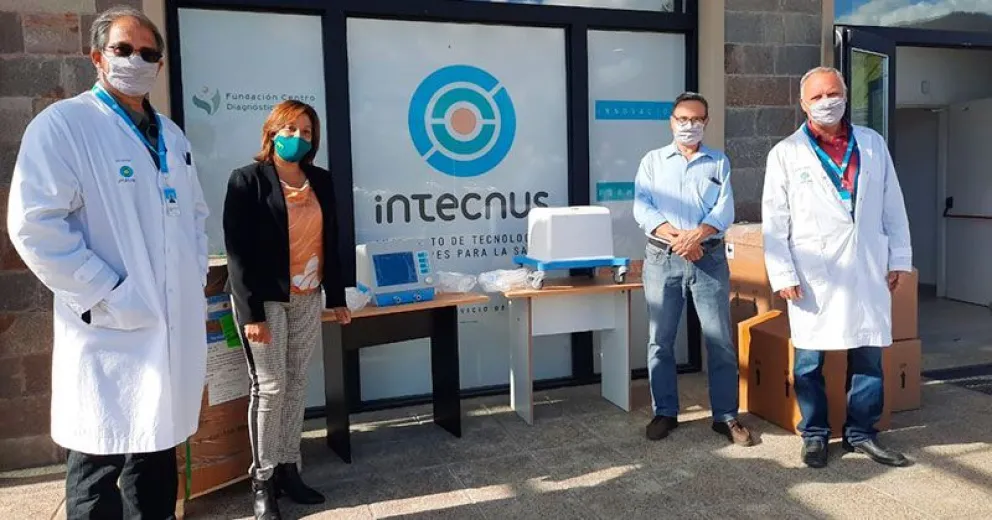 Entregaron dos respiradores a la Fundación Intecnus