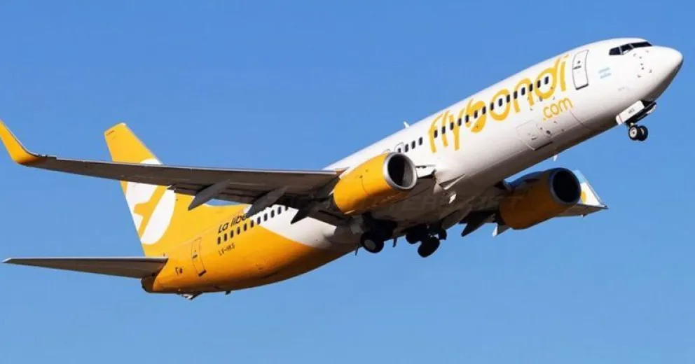 FlyBondi anunció que recién retomará los vuelos en diciembre