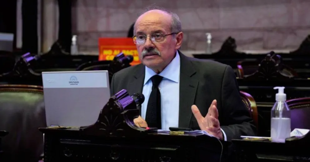 Di Giacomo pidió que se trate la suspensión de las PASO