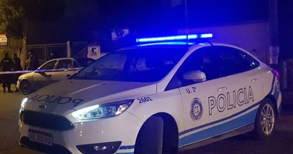 Casi linchan a ladrón que trató de robarle la cartera a una mujer