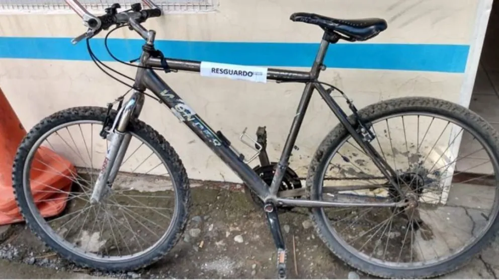 Otra vez le robaron la bicicleta al conocido bombero "Popeye"